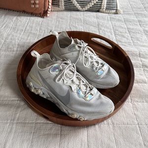 *SOLD* Nike React Element 55, White Irridescent